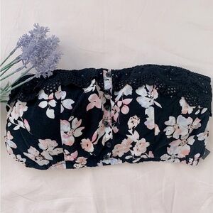 Kendall & Kylie bandeau crop top, button and lace detail, black floral, size M